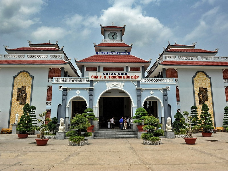 Cha Diệp - Vị linh mục kính mến của miền Tây Nam bộ