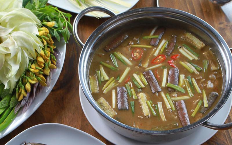 Hương vị lẩu mắm miền tây