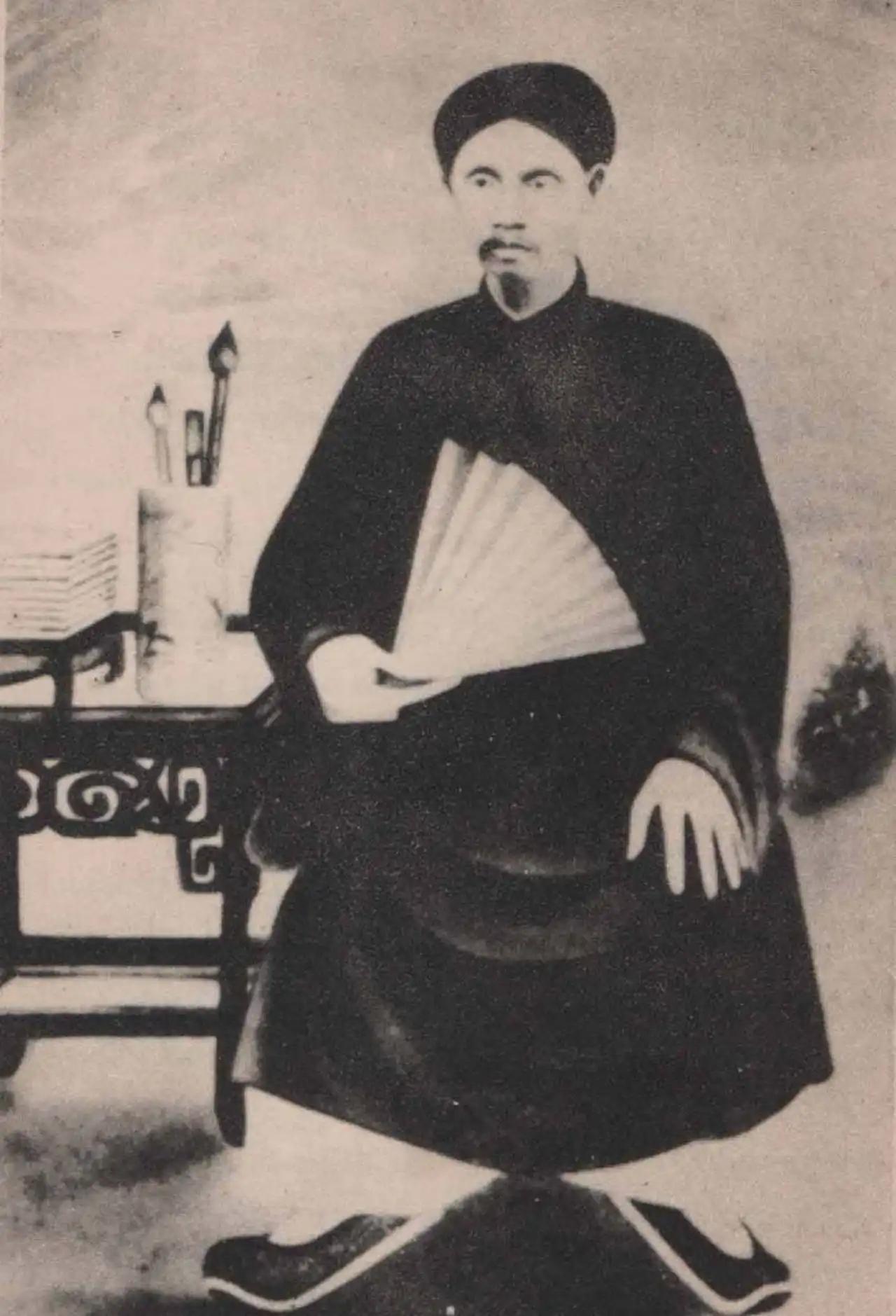 Ông già Ba Tri – Biểu tượng của lòng kiên trì và công lý